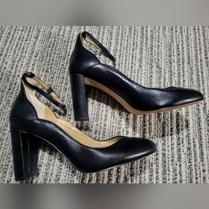 Ann Taylor Classic Black Leather Heels - Size 6